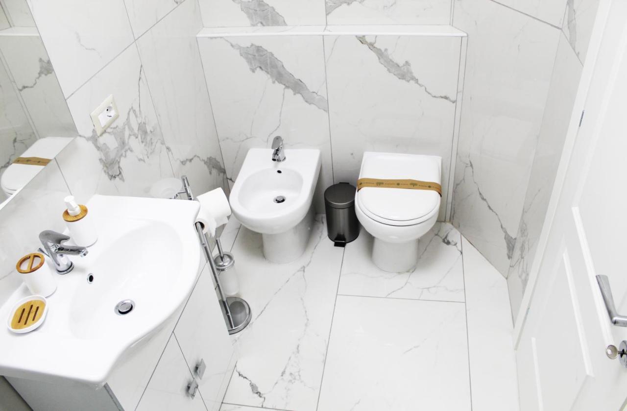 Conforti Apartment Неаполь Экстерьер фото
