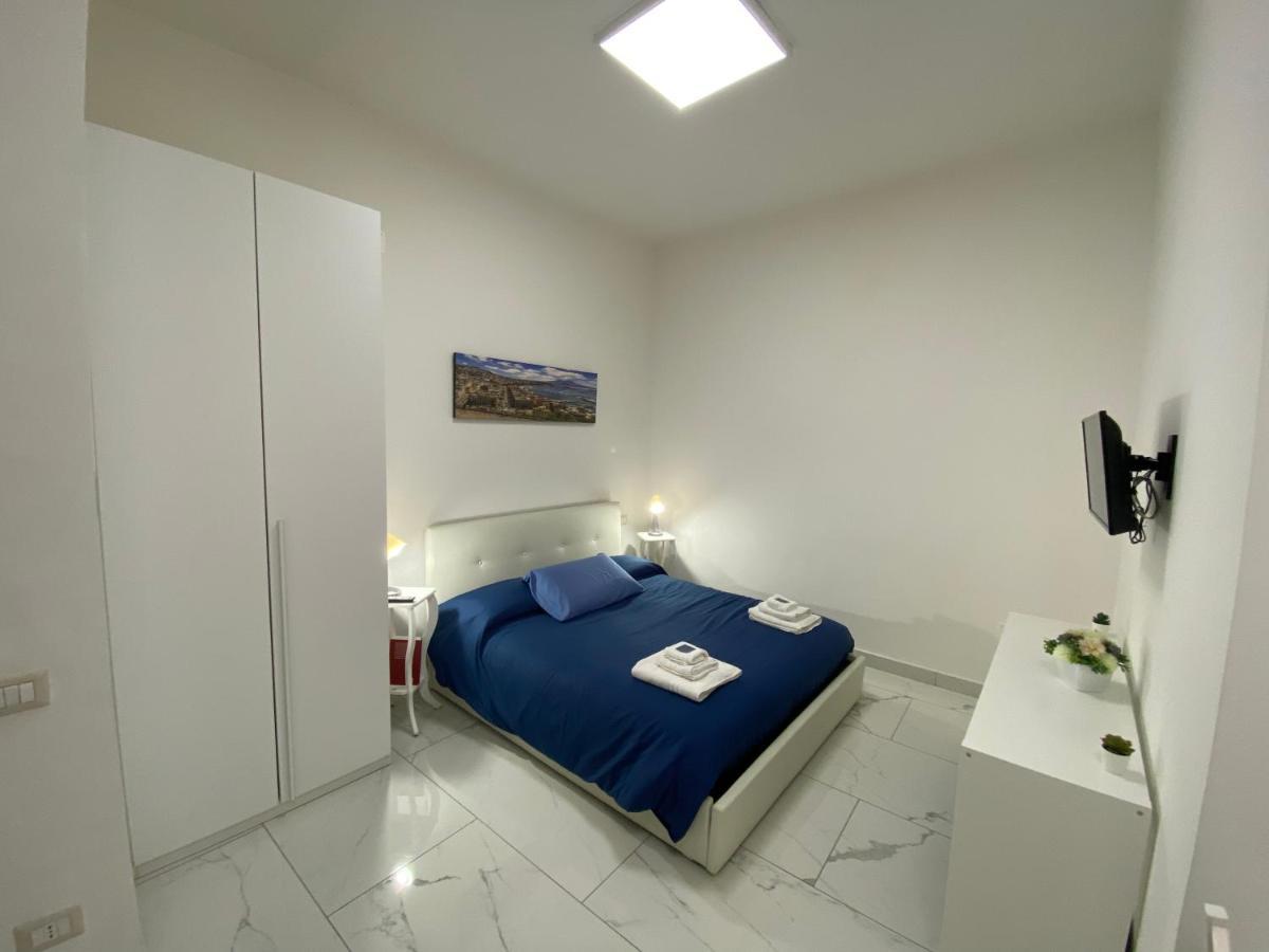 Conforti Apartment Неаполь Экстерьер фото