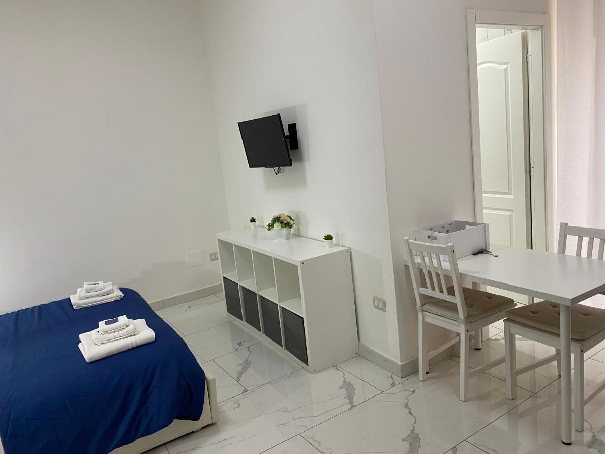 Conforti Apartment Неаполь Экстерьер фото