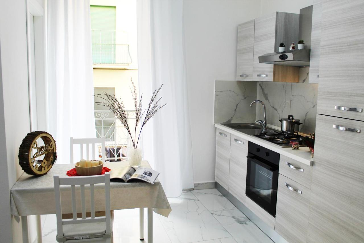 Conforti Apartment Неаполь Экстерьер фото
